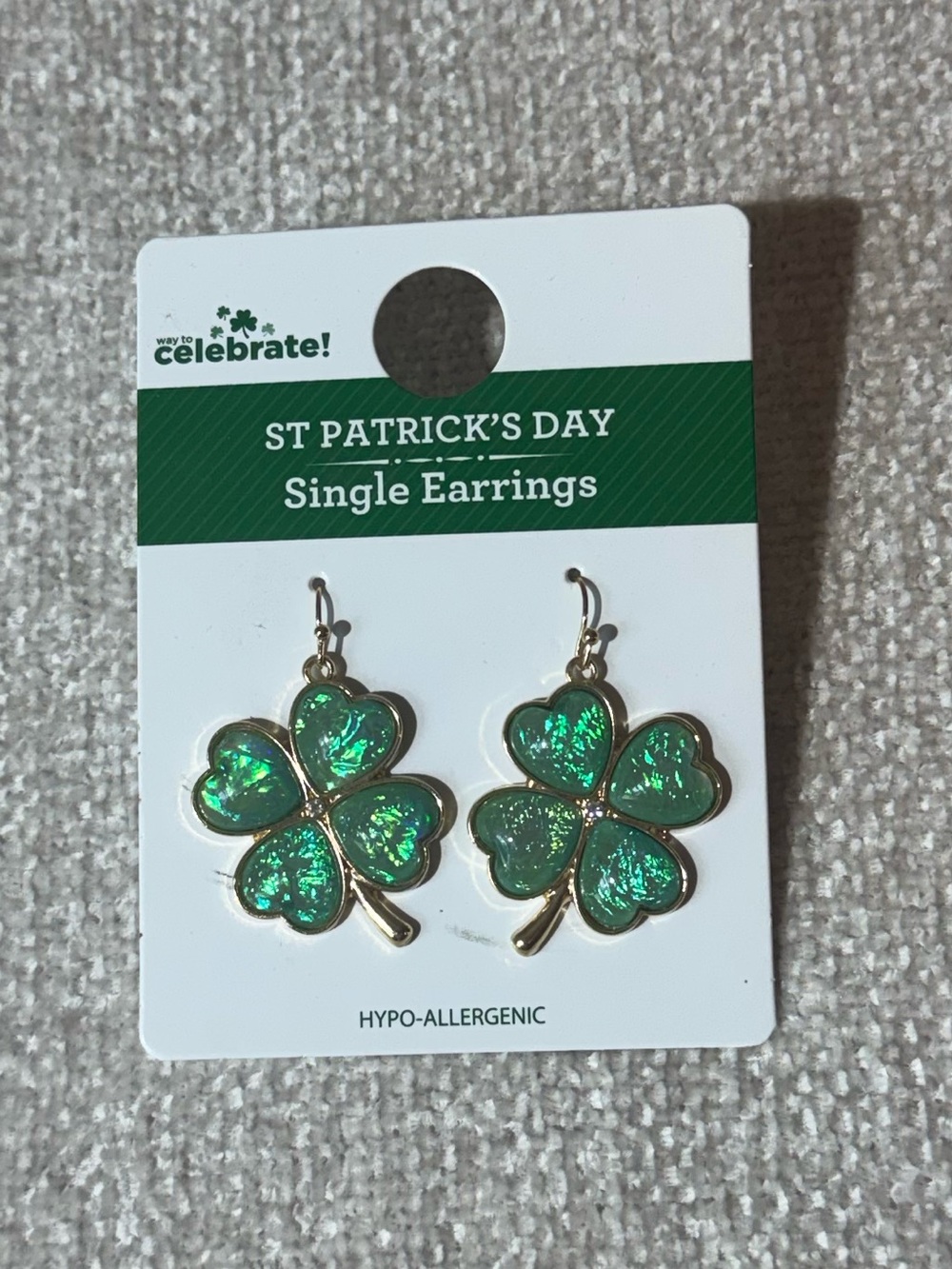 St. Patrick’s Day Pierced Earrings 4 Leaf Clovers Iridescent NEW
